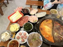 -重庆川渝肥妹火锅