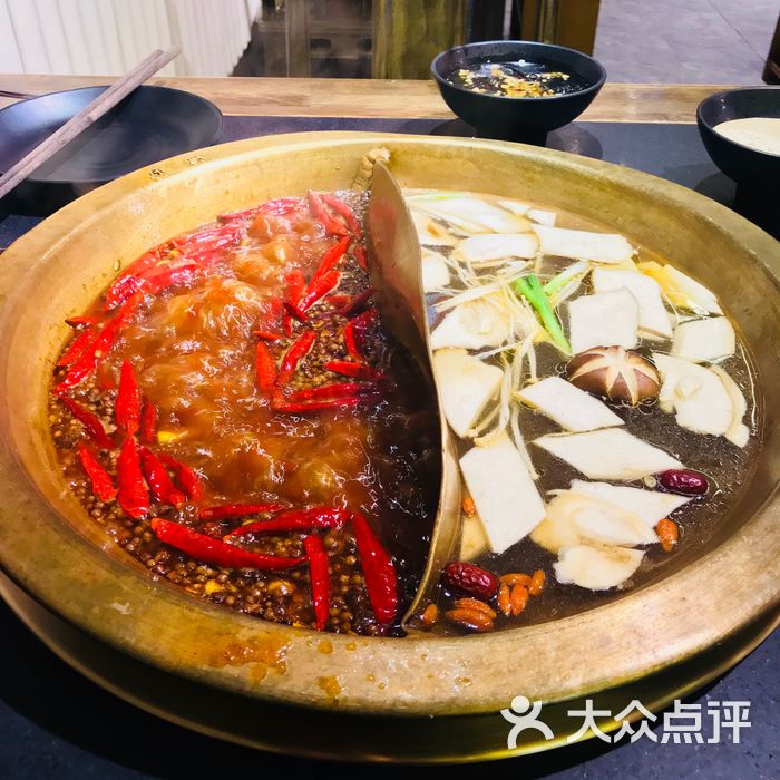 沸炉鲜货火锅·小龙虾