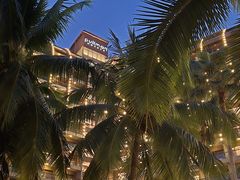 -三亚湾海居雅高铂尔曼度假酒店