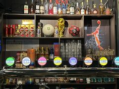 -京狮炙燥·精酿烧烤(首经贸店)