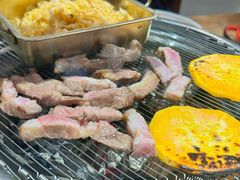 -青瓦餐厅·生鱼片·韩园烤肉(西塔店)