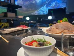 -海底捞火锅智慧餐厅(中骏世界城店)