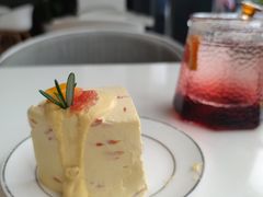 杨枝甘露蛋糕-PETIT PARIS 小巴黎(凯德1818店)