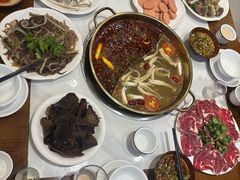 -乡土特色.冷锅鱼.牦牛肉火锅