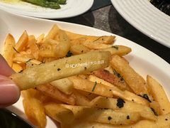 黑松露风味薯条-外滩悦榕庄·海怡西餐厅
