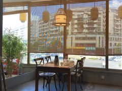 靠窗位-大欢喜饭店(江怡路店)