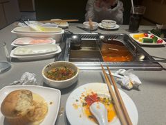 -海底捞火锅(金山百联店)