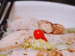 凯撒色拉-wineapp葡萄酒餐吧(外滩金融中心店)