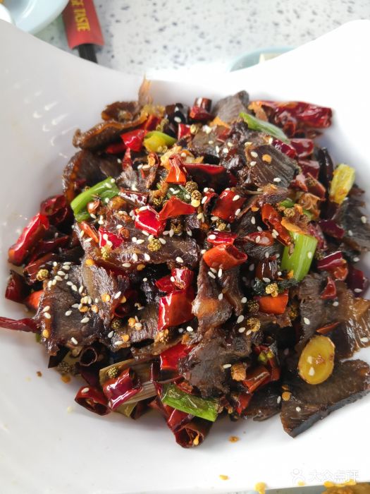 烧哥肥肠鱼(东原1891店)椒麻牛肉图片 - 第1张