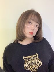 -AYO SALON