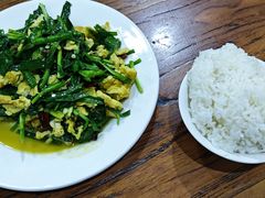 -王菊美食街