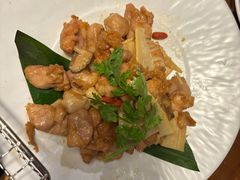 -雀舞云南菜(天津天河城购物中心店)