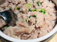 香芋蒸排骨-费大厨辣椒炒肉(万家丽一店)