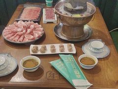 -年巴羊肉铺老铜锅(梅江店)