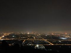 -鬼笑石后山停车场