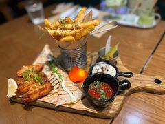 -Mark&Mars Restaurant