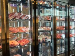 -MONICH牛排融合餐厅(和义大道购物中心店)