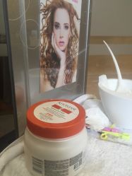 -CARR SALON