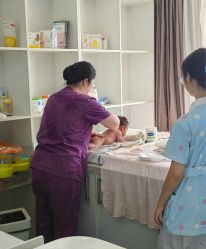 -月之旅·尊 高端月子会所(科馨别墅一店)