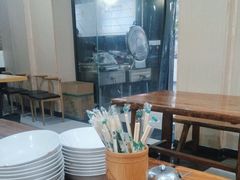 -王菊美食街·王菊面馆(总店)