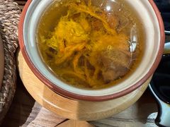 -煲仔皇腊味煲仔饭(经四万达店)