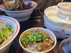 老北京爆肚粉-方砖厂69号炸酱面·烤鸭(前门鲜鱼口店)