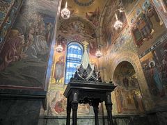 -滴血救世主教堂