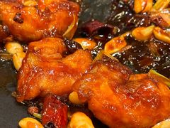 宫保虾球-峨嵋酒家(牡丹园店)