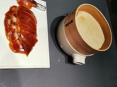 酥不腻烤鸭-小大董·烤鸭(观景餐厅·南京西路店)