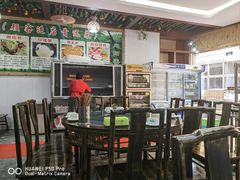 -向阳豆花馆(奥特斯商业广场店)