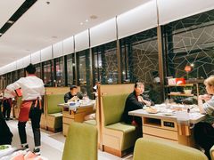 大堂-海底捞火锅(嘉兴杉杉in象生日主题店)