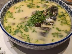 八珍千岛湖胖头鱼-卯时·龙光雅宴·精致锡帮菜(惠山古镇店)