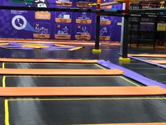 -Tenker Club弹刻极限主题公园 · 蹦床 · 团建 · 生日派对(大关店)