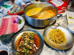 -禄婶鸡煲·打边炉