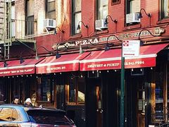 -Lombardi's Pizza
