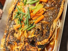 -鸣记脆皮烤鱼·海鲜烤鱼(马栏店)