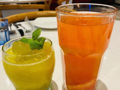 -必胜客(大宁路店)