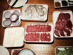 -韩烧里烧肉啤酒馆(大唐西市店)