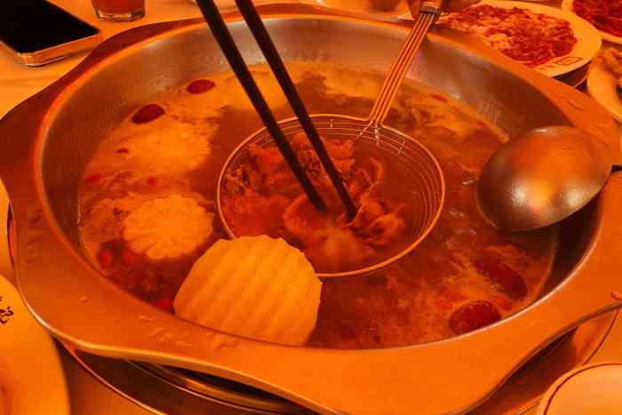 八合里牛肉火锅华发商都店