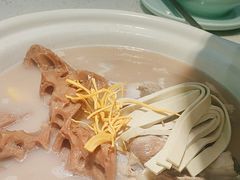 -九孔·筒骨莲藕汤锅(大明宫万达店)