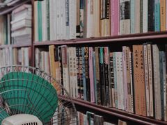 -名著书店(多伦小区店)