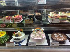 面包甜点陈列柜-85度C(上海奉贤苏宁生活广场二店)