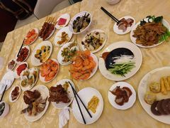 -碧中海汤泉汗蒸酒店