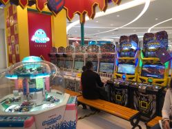 -meland·儿童乐园·游戏厅娃娃机·电玩Xbox(成都合生汇店)