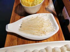 -小小河边鱼(天润城店)