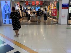 -新佳丽时尚广场