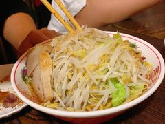 二郎系拉面-拉面莊夢語＆中华料理八椿