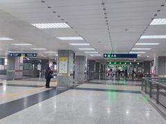 -望京西(地铁站)