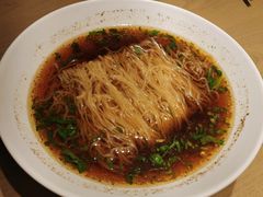 开洋葱油拌面-枕水江南(铁西万象汇店)