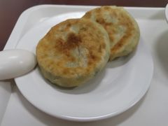 圆白菜韭菜馅饼-护国寺小吃(和平西街店)